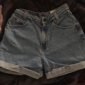Levis shorts for gorls size 12 waist 24